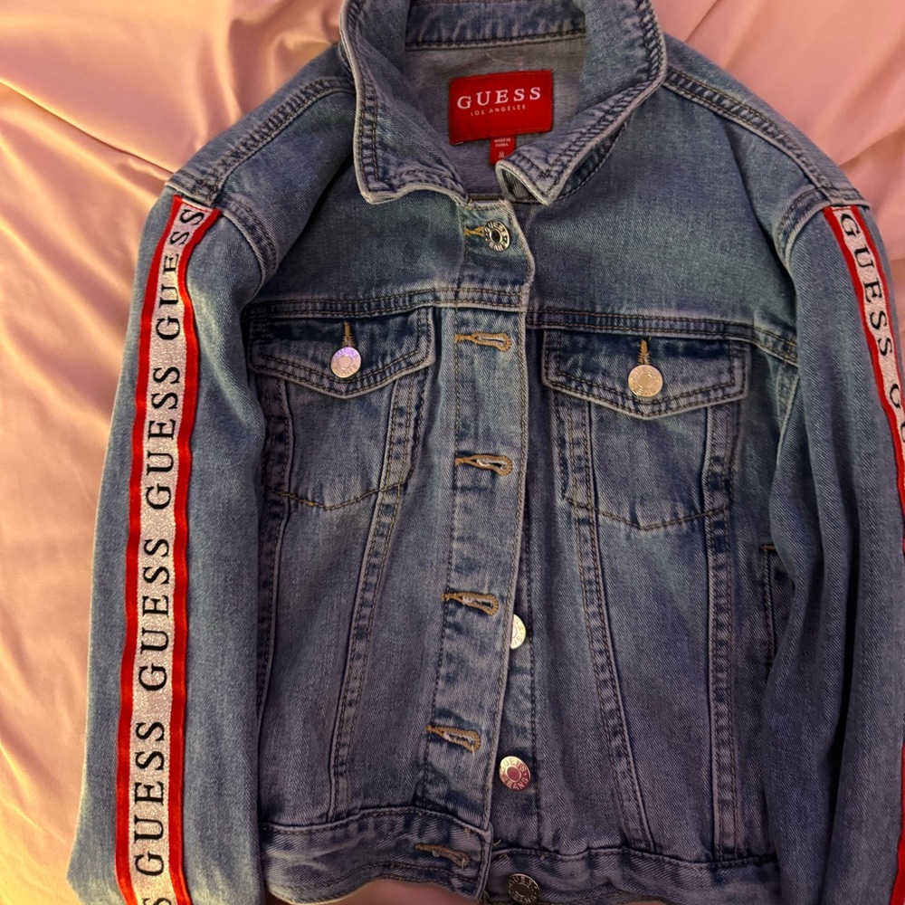 GUESS Women's Blue Denim Jacket